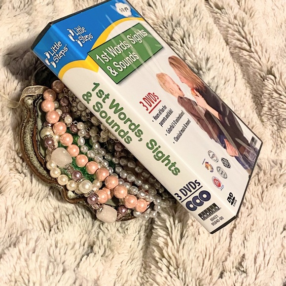 COPY - Little Steps First Words Sights & Sounds 3DVD’s - Picture 4 of 7